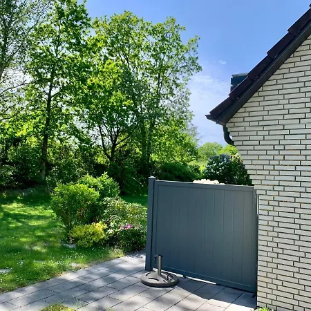 3 In Der Waldstrasse